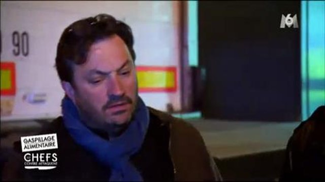 Sur M6, Philippe Etchebest et Yves Camdeborde mangent des produits jetés à la poubelle