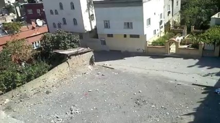 Siirt'te Kobani İçin Gösteri Yapan Gence Polis Ateş açtı