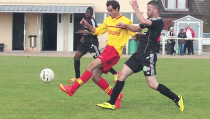 Football, Excellence: Crèvecœur-le-Grand maître à la maison