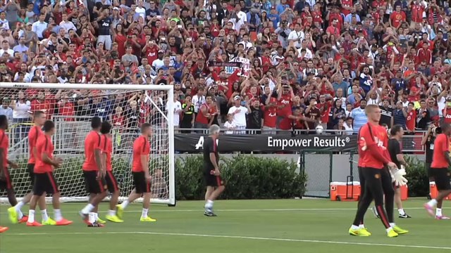 Man Utd - Kluivert ne doute pas de Van Gaal