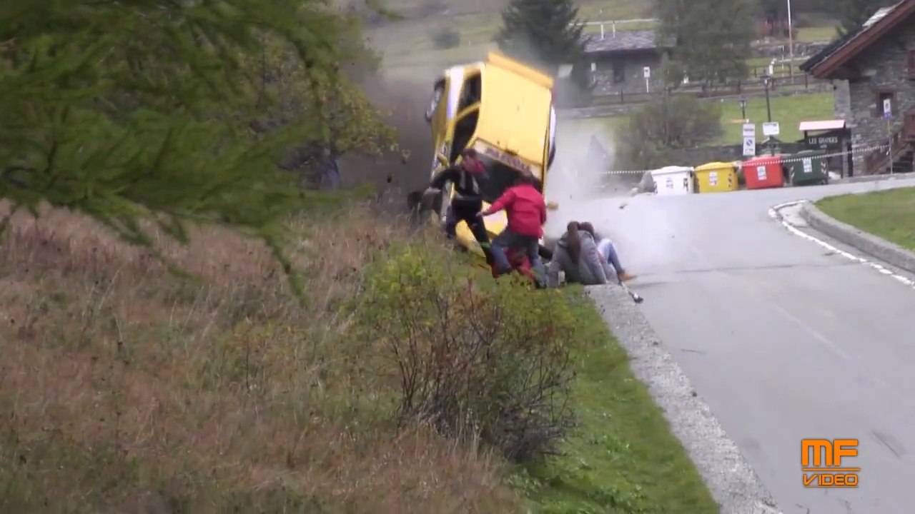 So violent Rally crash : luckiest fans ever almost killed by the car!
