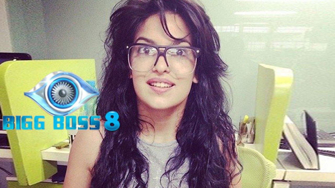 Bigg Boss 8 : Natasa Stankovic To Leave The Controversial House
