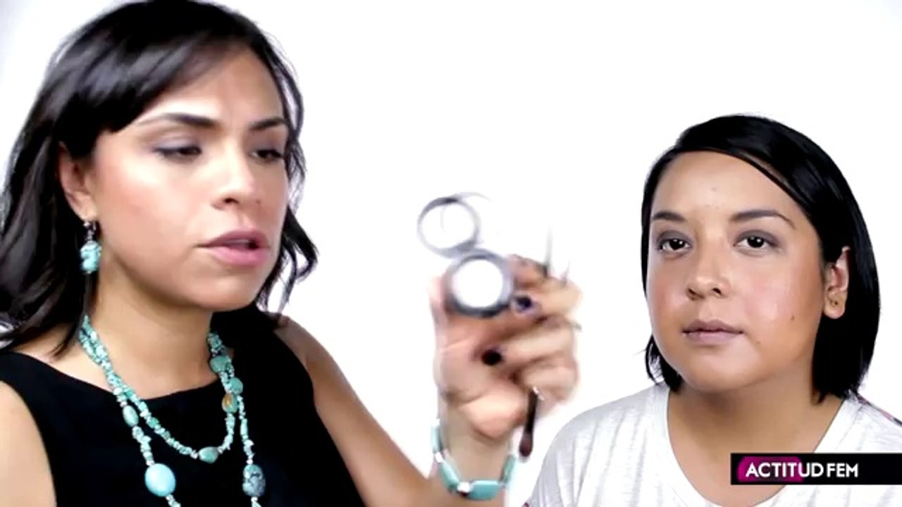 Tutorial de maquillaje para piel morena - Maquillaje fácil y bonito - ActitudFEM