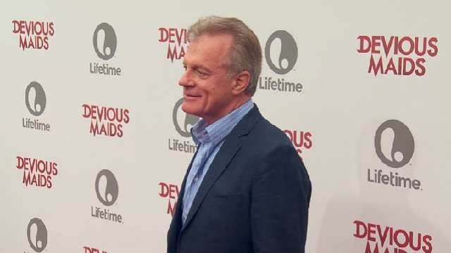 Stephen Collins Admits to Molestation