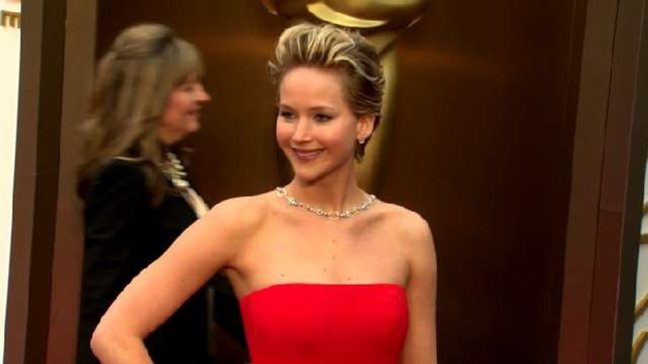 J Law: Leaked Nude Photos a 'Sex Crime' - video Dailymotion