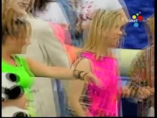 Zerrin Ozer Pasa Gonlum