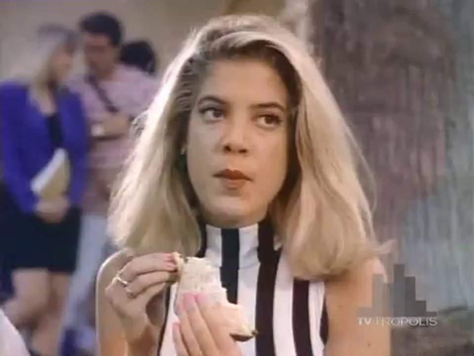 Beverly Hills, 90210 -  Opening Credits