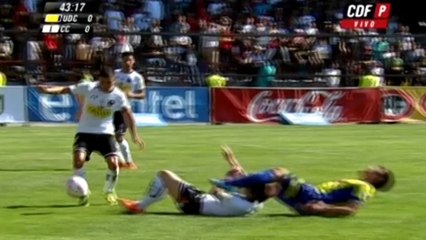 Perú - Entrada feroz de Jaime Valdés... sin sancionar