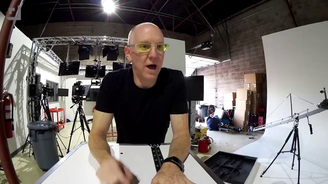 Unboxing: VideoLink TriCaster TC2GO Travel and Flight Case - GeekBeat Tips & Reviews