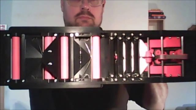 Vous allez absolument vouloir ce pistolet à avions en papier