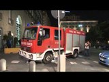 Napoli - Esplosione nel sottosuolo in Via Verdi, vicino filiale Unicredit (08.10.14)
