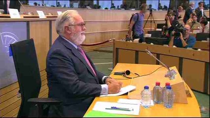 Miguel Arias Cañete, avalado por la Eurocámara