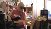 Jamming with Niacin Bass cover over the bassline of Billy Sheehan