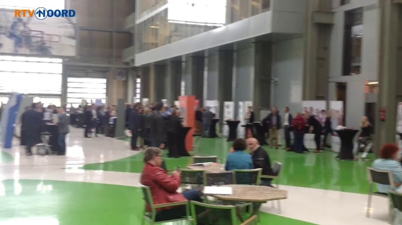 Tientallen boetes voor bezoekers banenmarkt Mediacentrale - RTV Noord