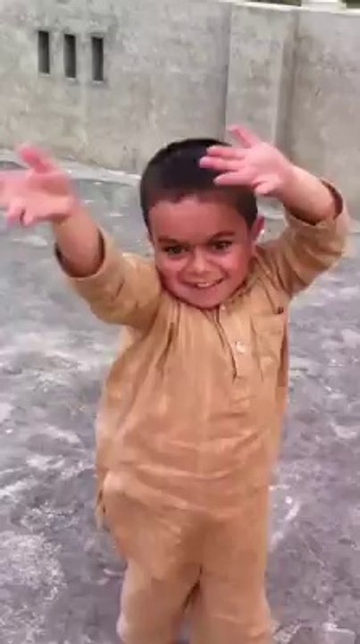 Imran khan dy jalsay ch aaj mara nachan nu jee karda