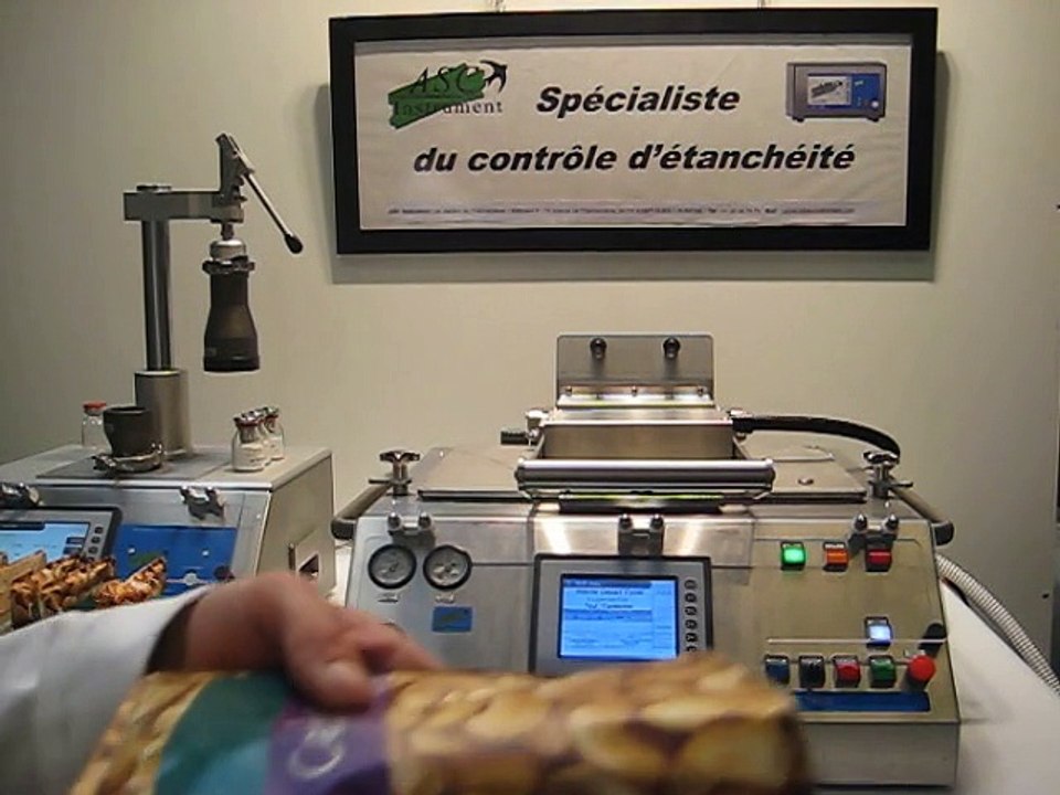 Contrôle d’étanchéité sachet de cacahuète (ASC 7400S) test conforme et non conforme