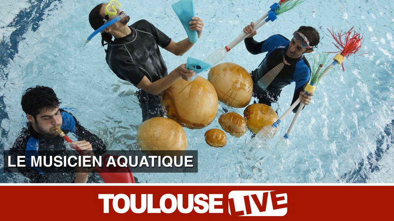 La compagnie Aquacoustique et ses musiciens hommes-grenouilles