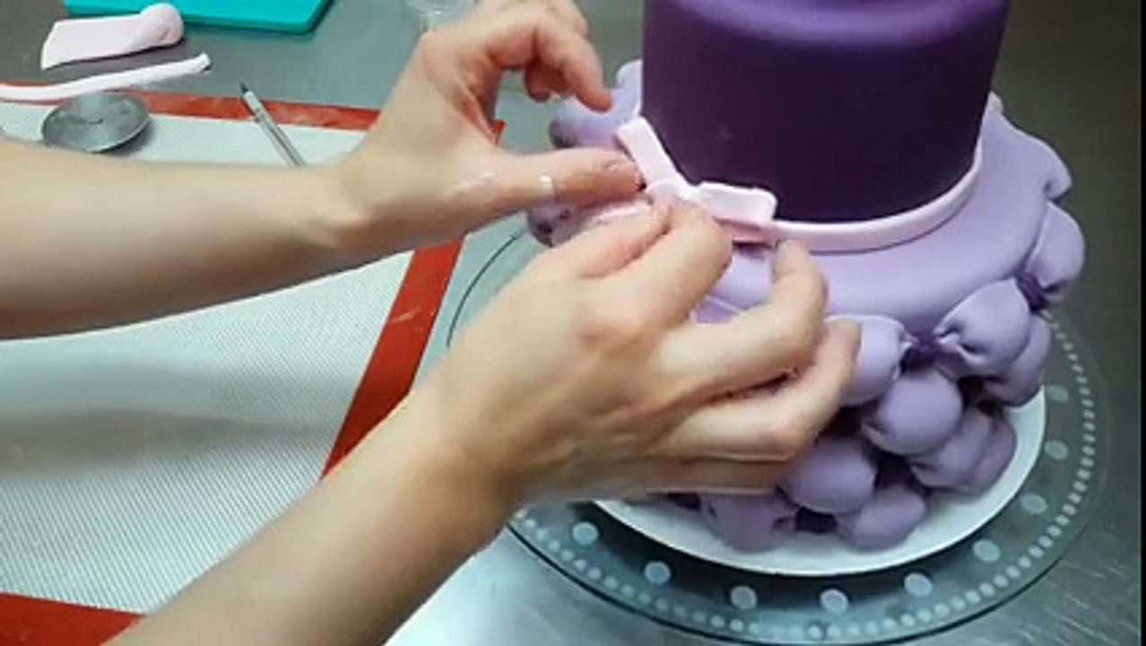 How to Make Billowed Cake