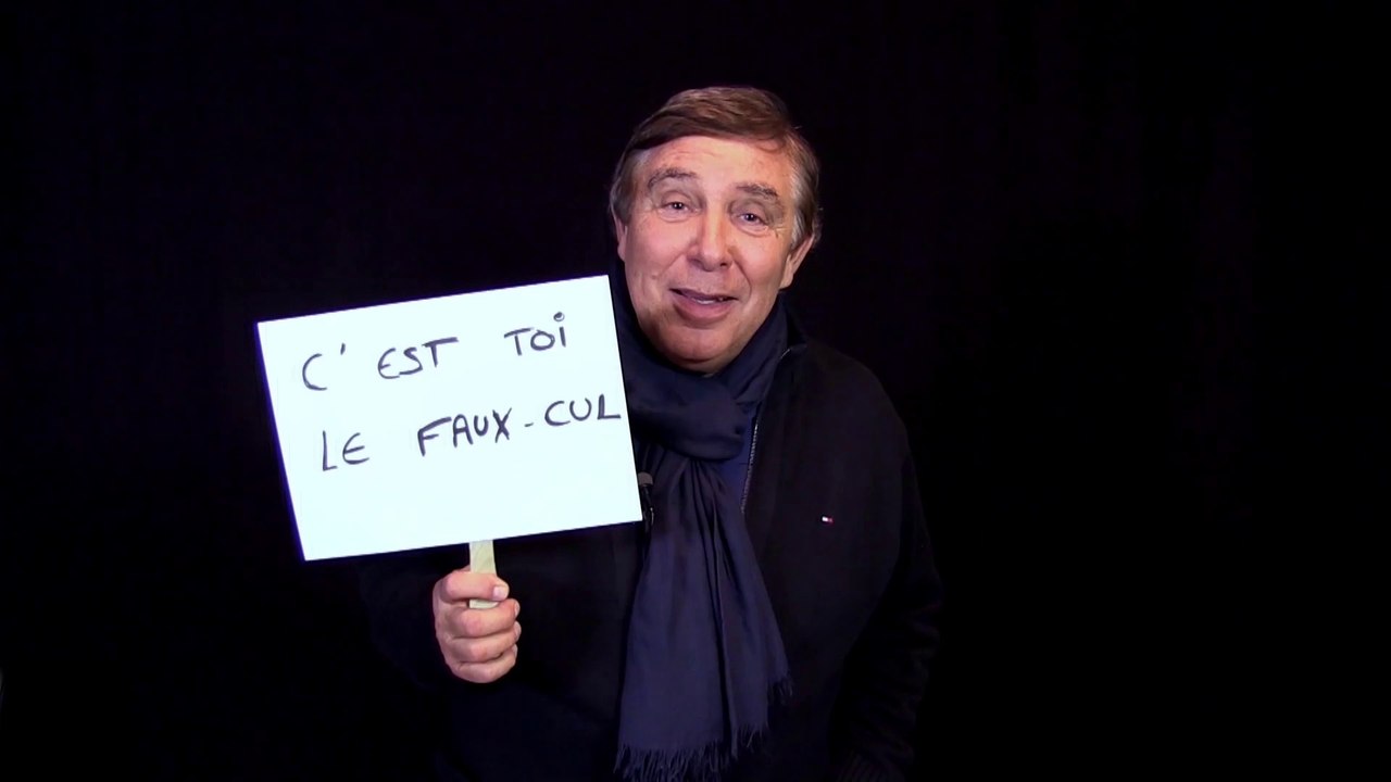 Jean-Pierre Foucault bizuté par les chroniqueurs de Cyril Hanouna