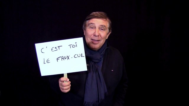 Jean-Pierre Foucault bizuté par les chroniqueurs de Cyril Hanouna