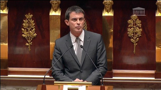 Valls veut réformer dans le dialogue bien sûr mais surtout avec l'autorité qui s'impose