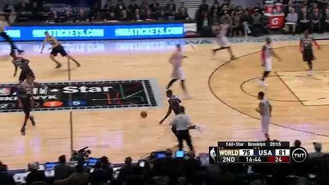 Andrew Wiggins' Reverse 360-Degree Dunk