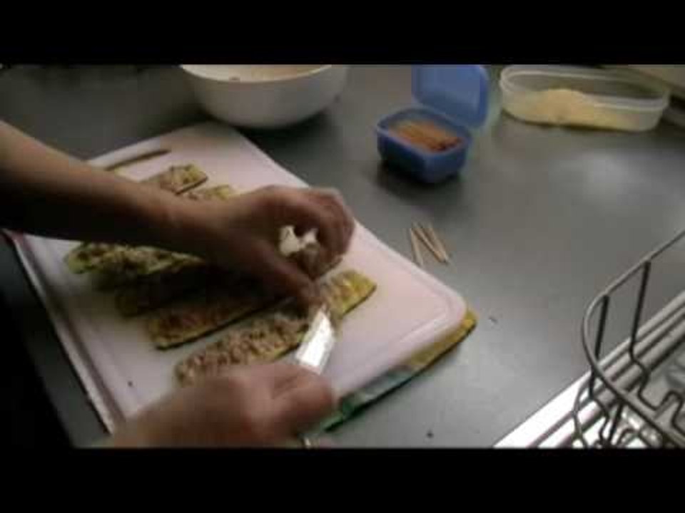 Red Kitchen - Folge 72: Zucchini-Röllchen mit Hühnerfüllung