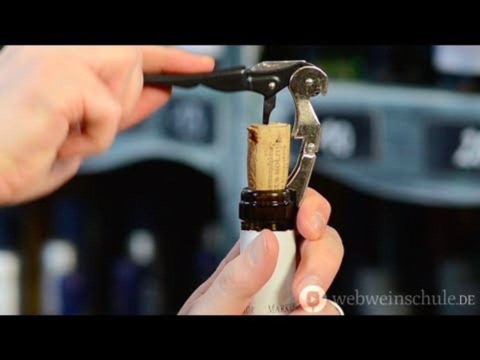 Weinschule Folge 7: Der richtige Korkenzieher