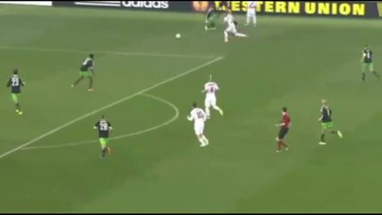 la superbe Madjer de Gervinho lors de Rome - Feyenoord