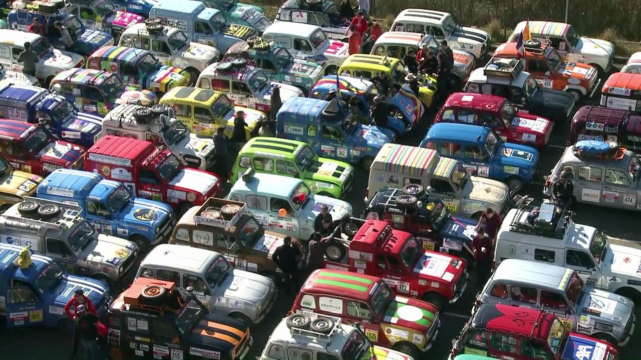 Biarritz: départ du 18e 4L Trophy, direction le Maroc