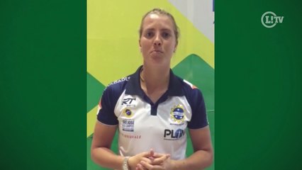 Volta do Futebol para Meninas é celebrado por goleira