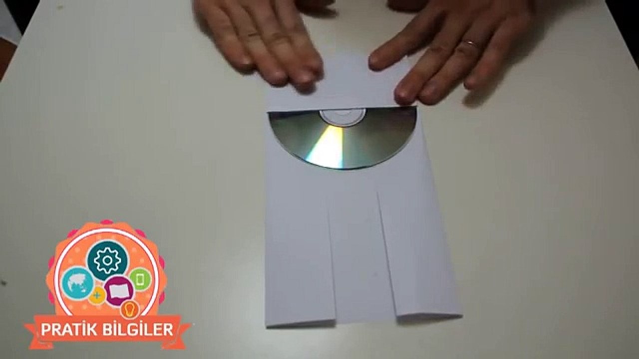 Ev yapımı CD zarfı (How to make a CD case from a piece of paper) ENG SBT