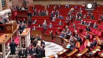 البرلمان الفرنسي يصوت ضد مشروع بحجب الثقة عن الحكومة