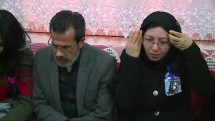 Sare Davutoğlu'dan Özgecan'ın Ailesine Ziyaret (2)