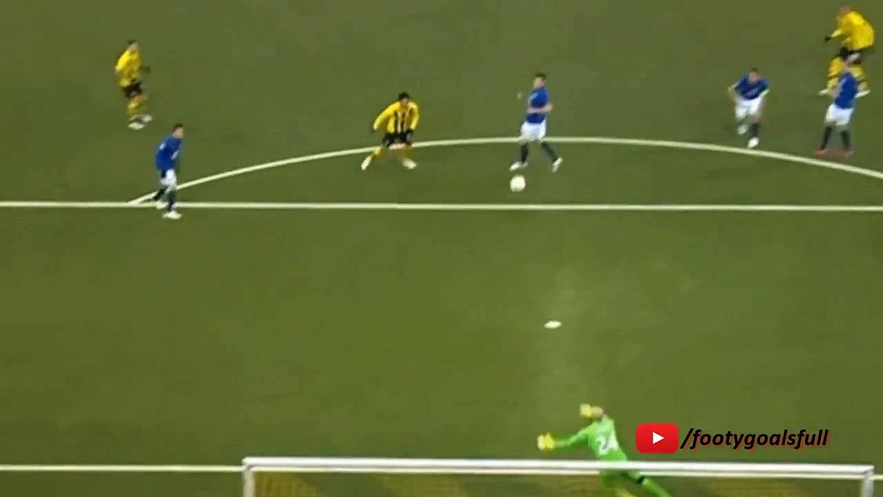 Guillaume Hoarau Amazing Goal - Young Boys vs Everton 1-0 (Europa League 2015)