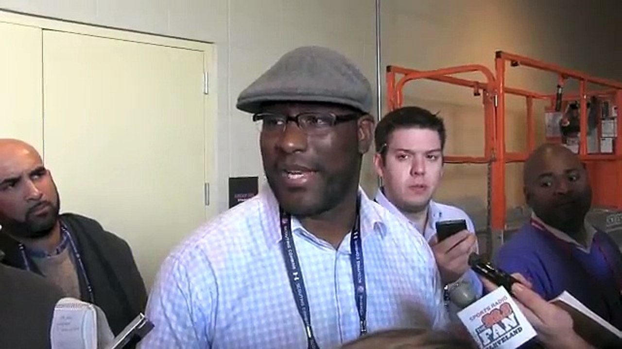 Ray Farmer extras