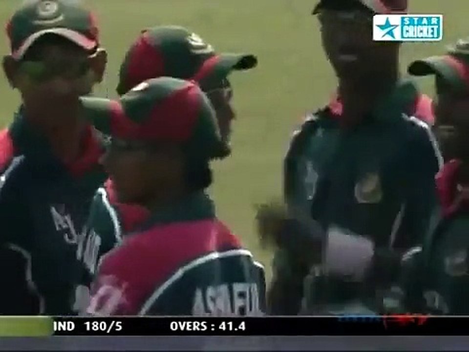 Dhonis First Ball In International Cricket