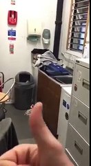 Sinir bozan çöpatan