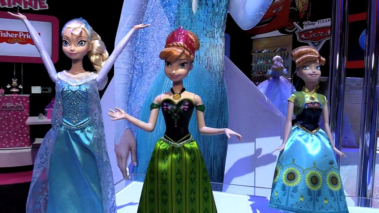 Every Frozen toy at New York Toy Fair 2015 - Anna, Elsa, Olaf, Sven, Kristoff