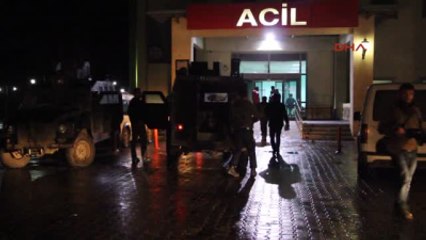 Silopi?de Dur İhtarına Uymayan Araca Ateş Açıldı 1 Yaralı