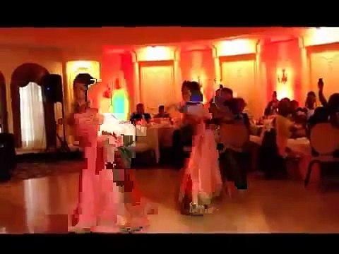 Maria Shaadi Dance Pakistani wedding mehndi 2013