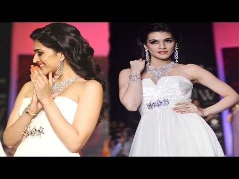 Busty Kriti Sanon Gives Sexy Poses