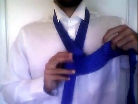 Hızlı ve Kolay Kravat Nasıl Bağlanır