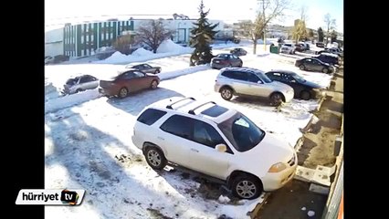 Bin manevra yaptı, otoparktan çıkamadı!