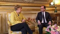 Vertice Merkel-Hollande all'Eliseo: ''Atene deve rimanere nell'euro''