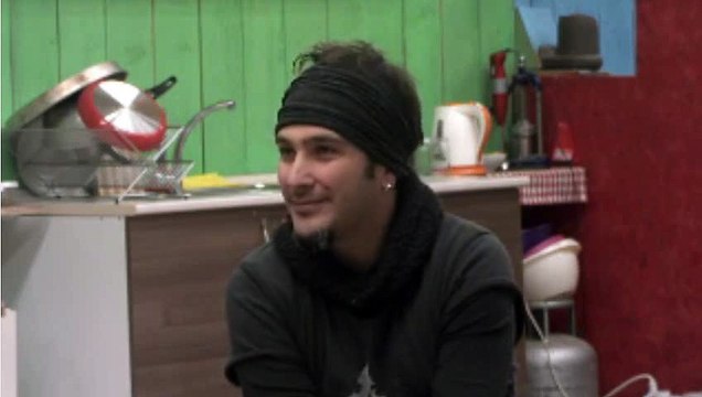 ÜTOPYA ELEME ANI (ZARF AÇILIYOR ABİDİN ELENİYOR)