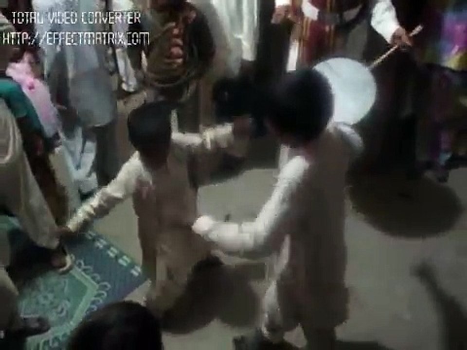 Very Hot Dance Of Small Children