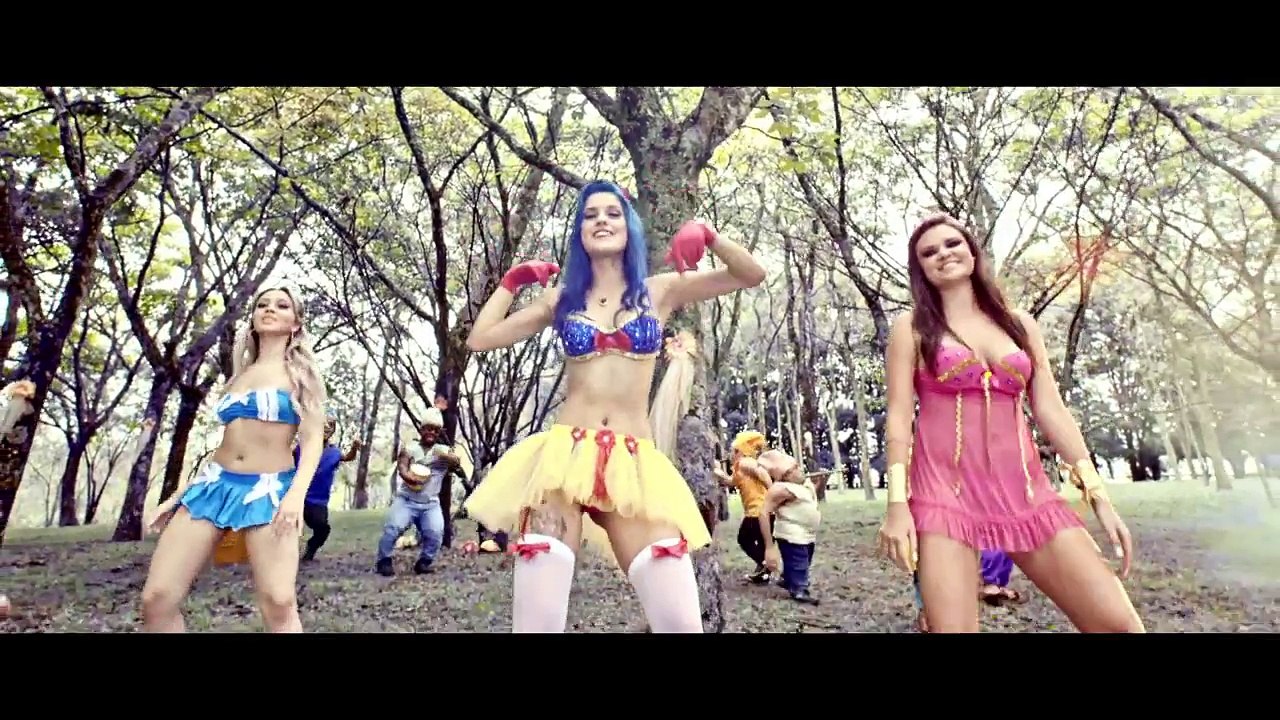 MC Tati Zaqui - Parara Tibum