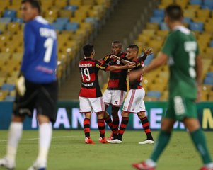 Agora no Fla, Cirino exalta antiga parceria com Everton