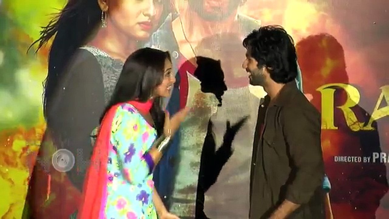 Sonakshi Sinha Vs Mahesh Bhatt   AIB KNOCKOUT CONTROVERSY   Twitter Fight